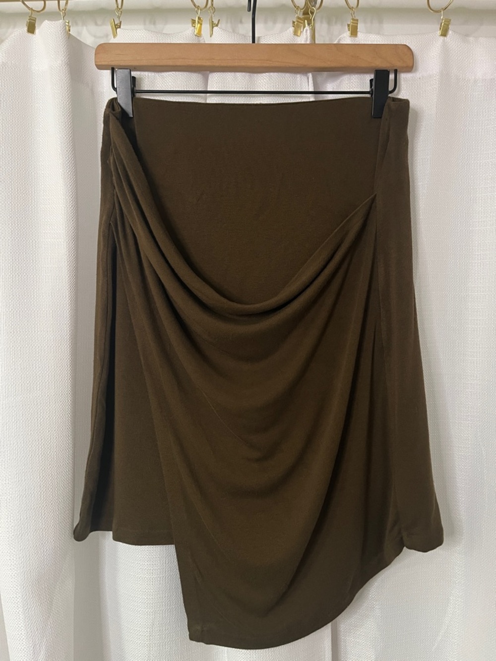 Vince Gathered Knit Skirt in Olive Green